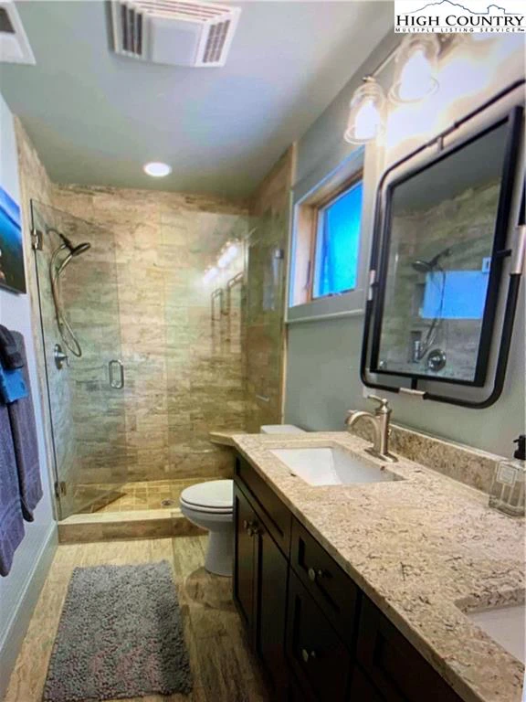 Image number 7 for the current listing