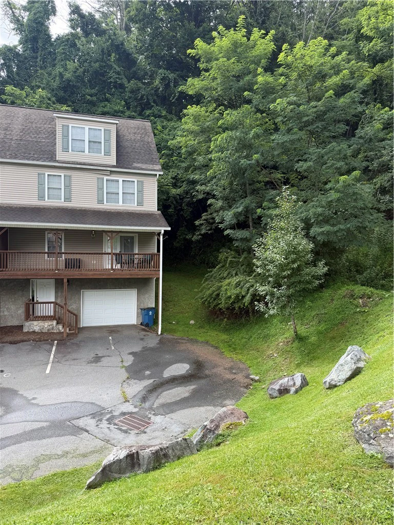 Image number 2 for the current listing