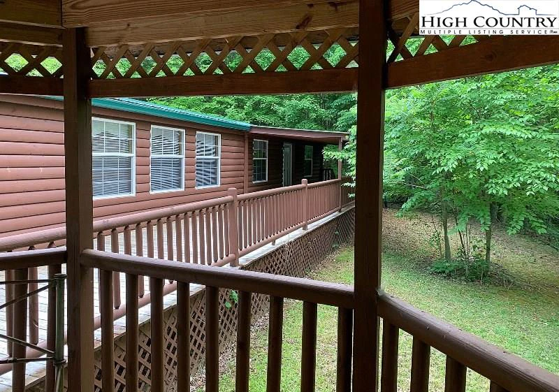 Image number 6 for the current listing