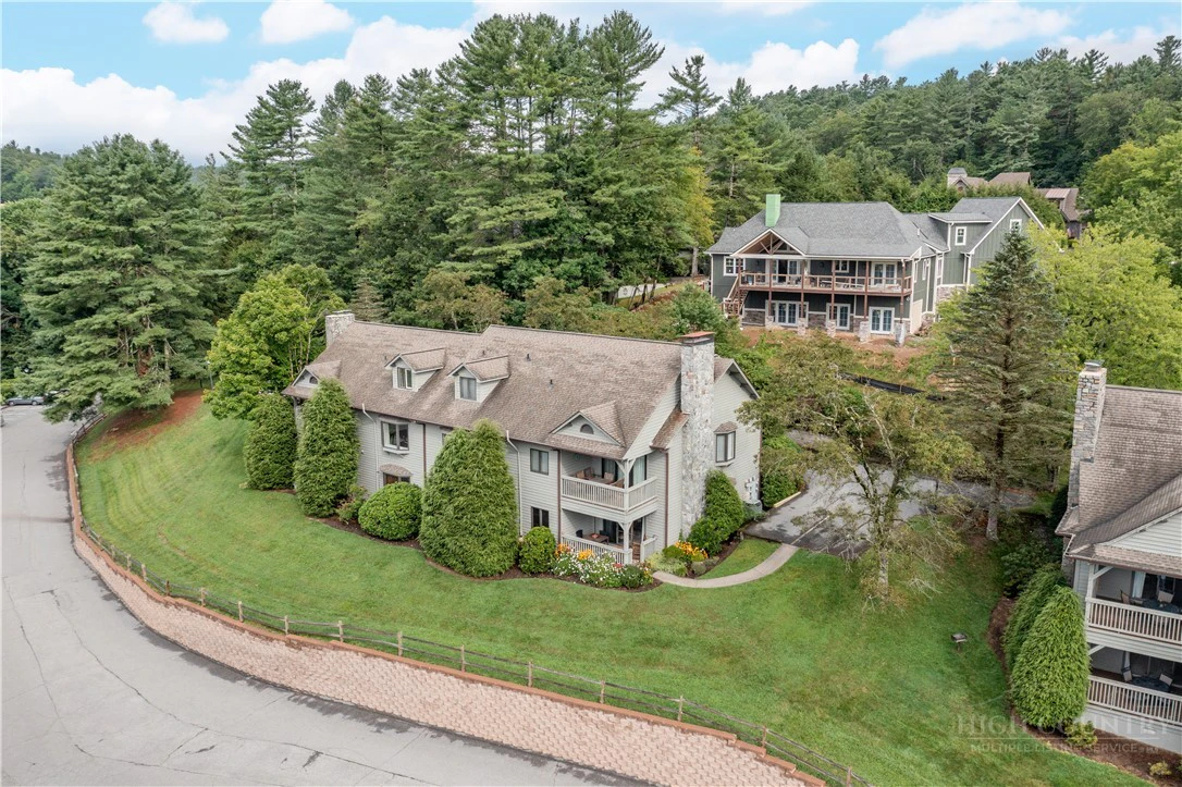 Image number 2 for the current listing