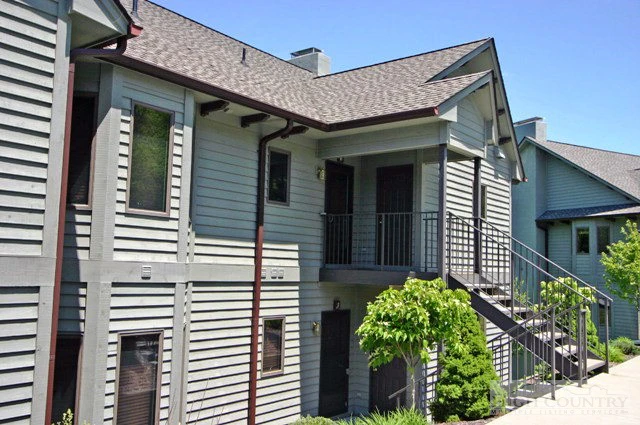 Image number 21 for the current listing