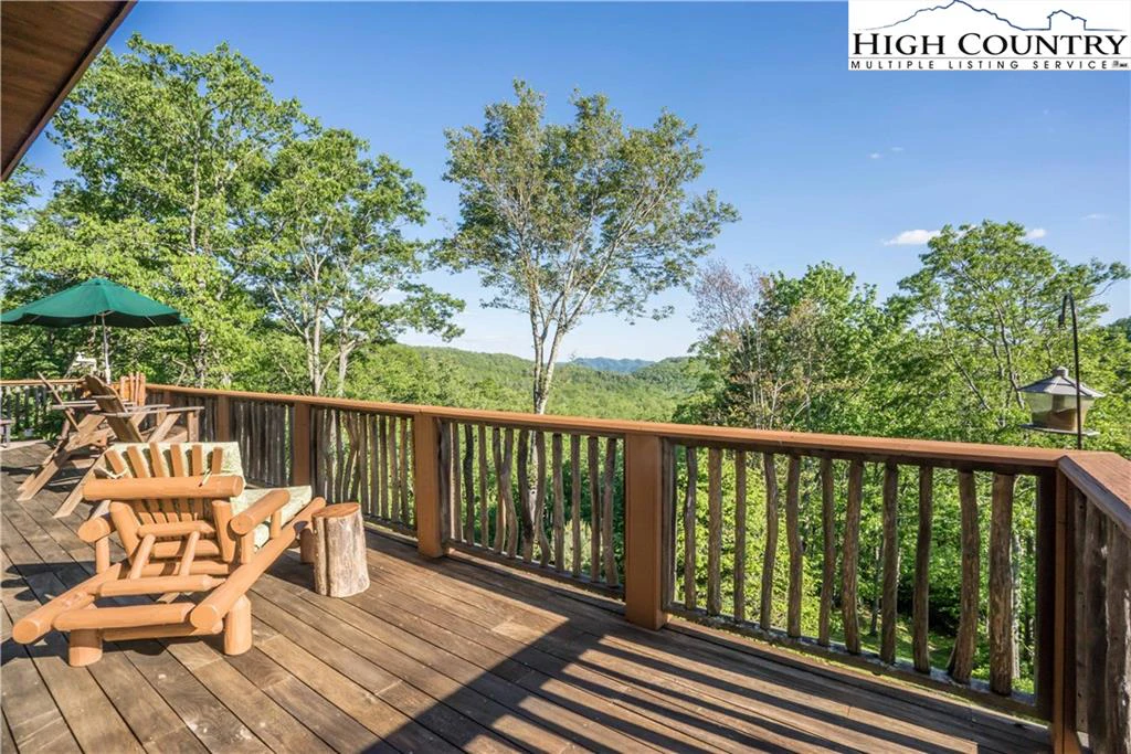 Image number 12 for the current listing