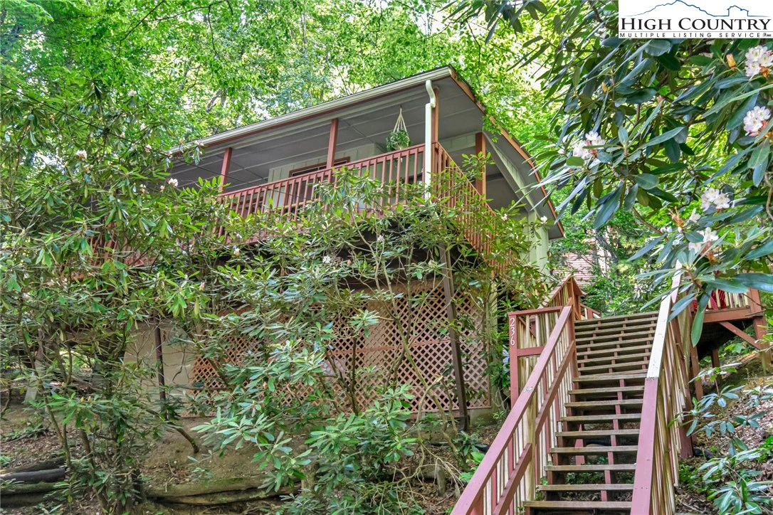 Image number 20 for the current listing