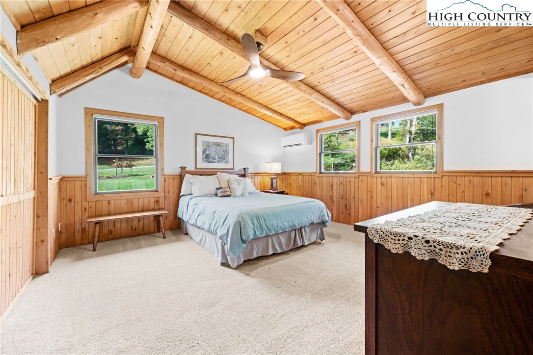 Image number 6 for the current listing
