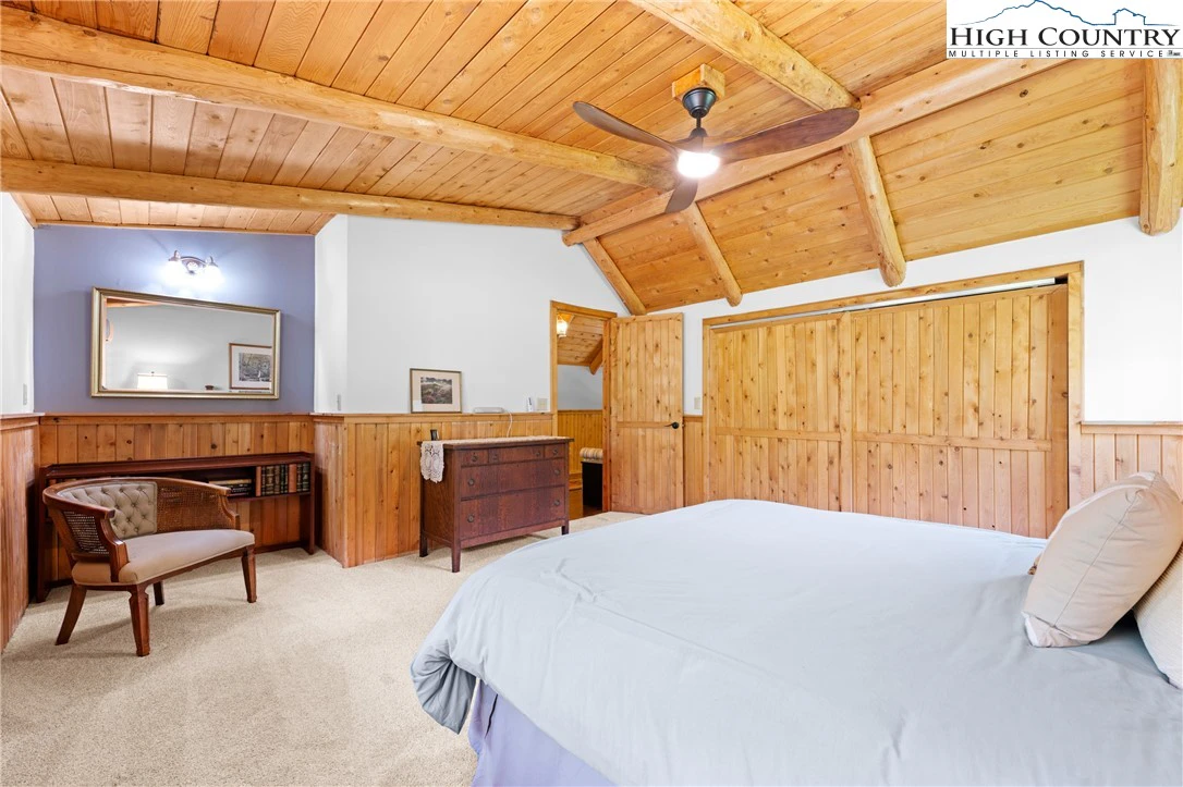 Image number 7 for the current listing