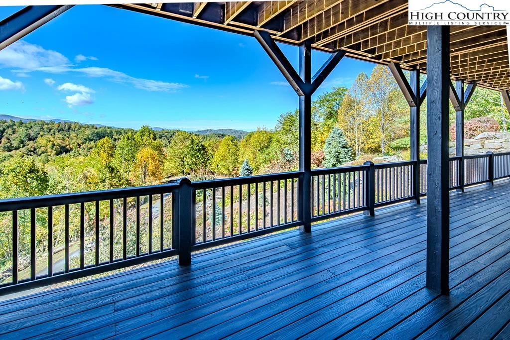 Image number 7 for the current listing