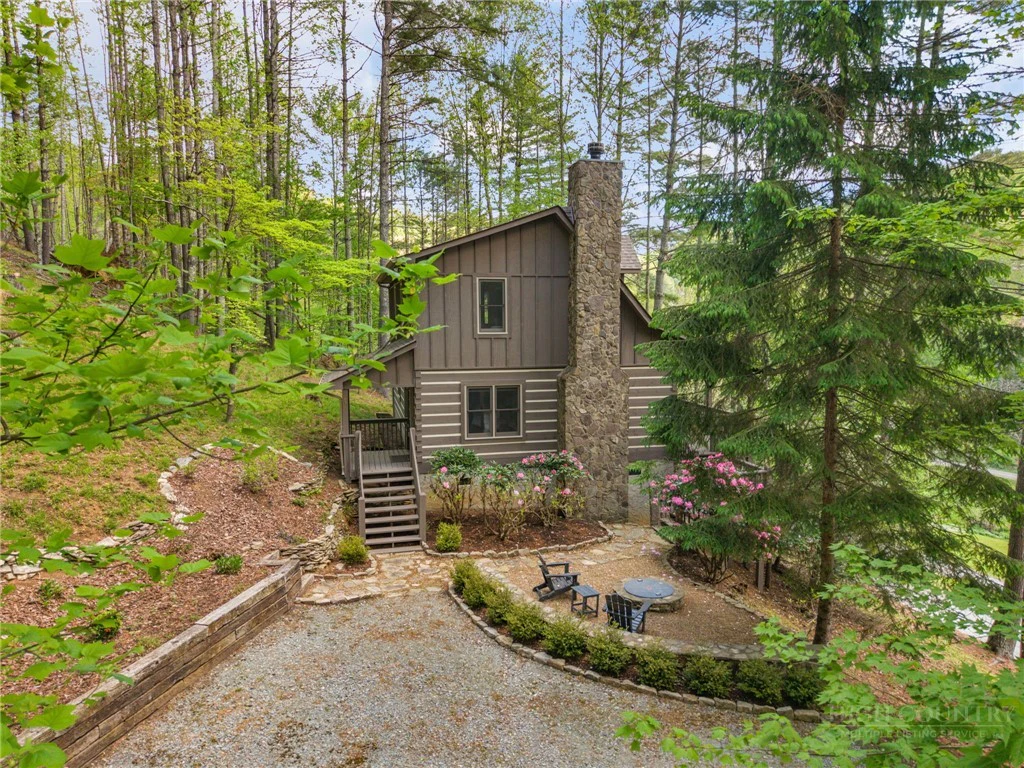 Image number 21 for the current listing
