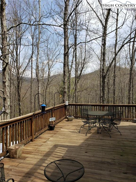 Image number 10 for the current listing