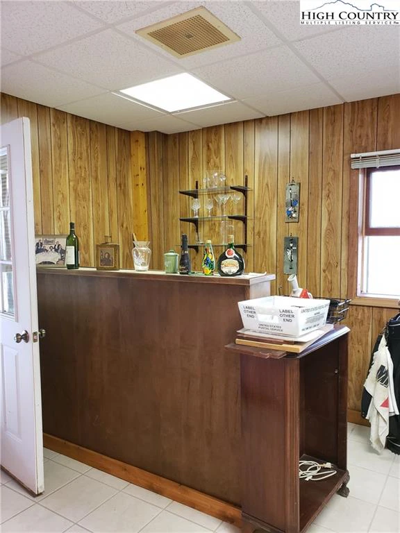 Image number 18 for the current listing