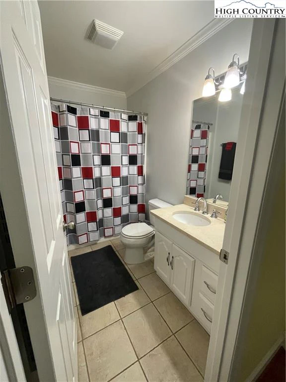 Image number 5 for the current listing