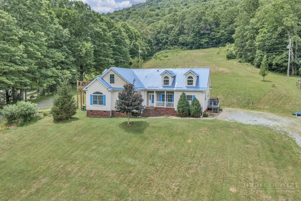 Image number 3 for the current listing