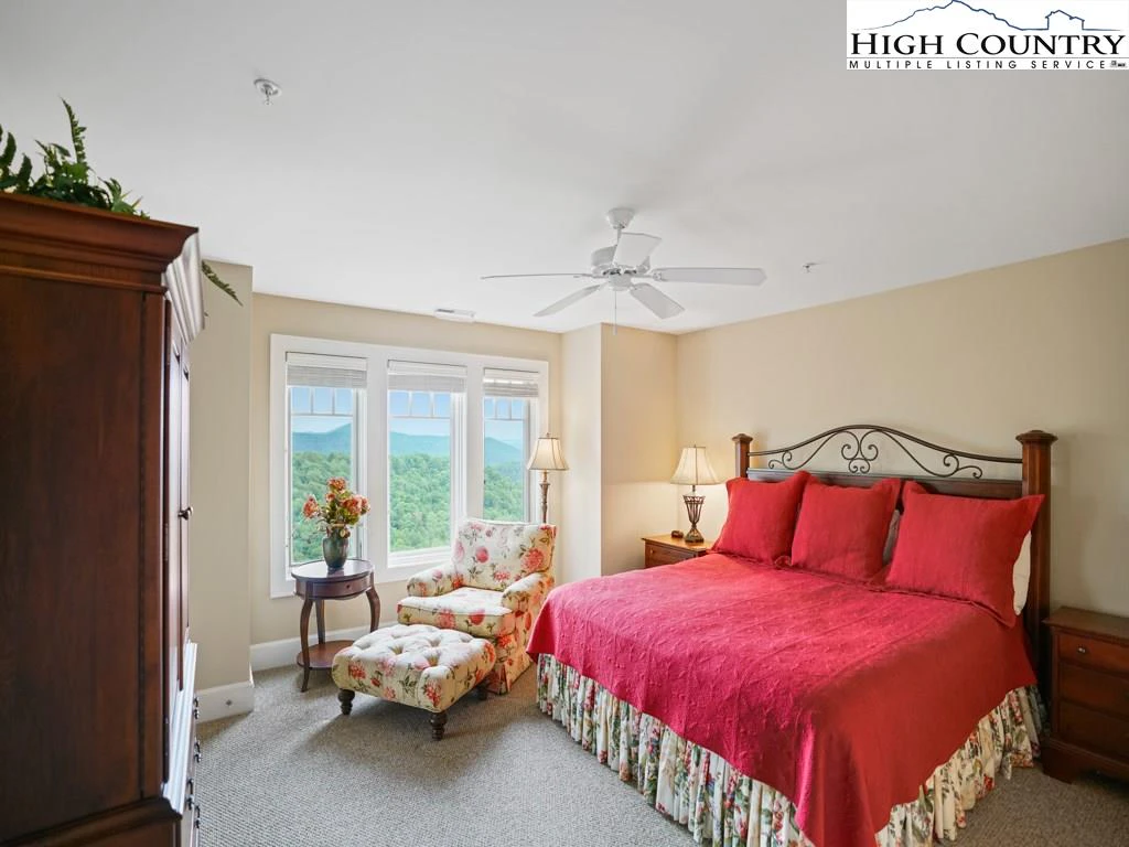 Image number 9 for the current listing