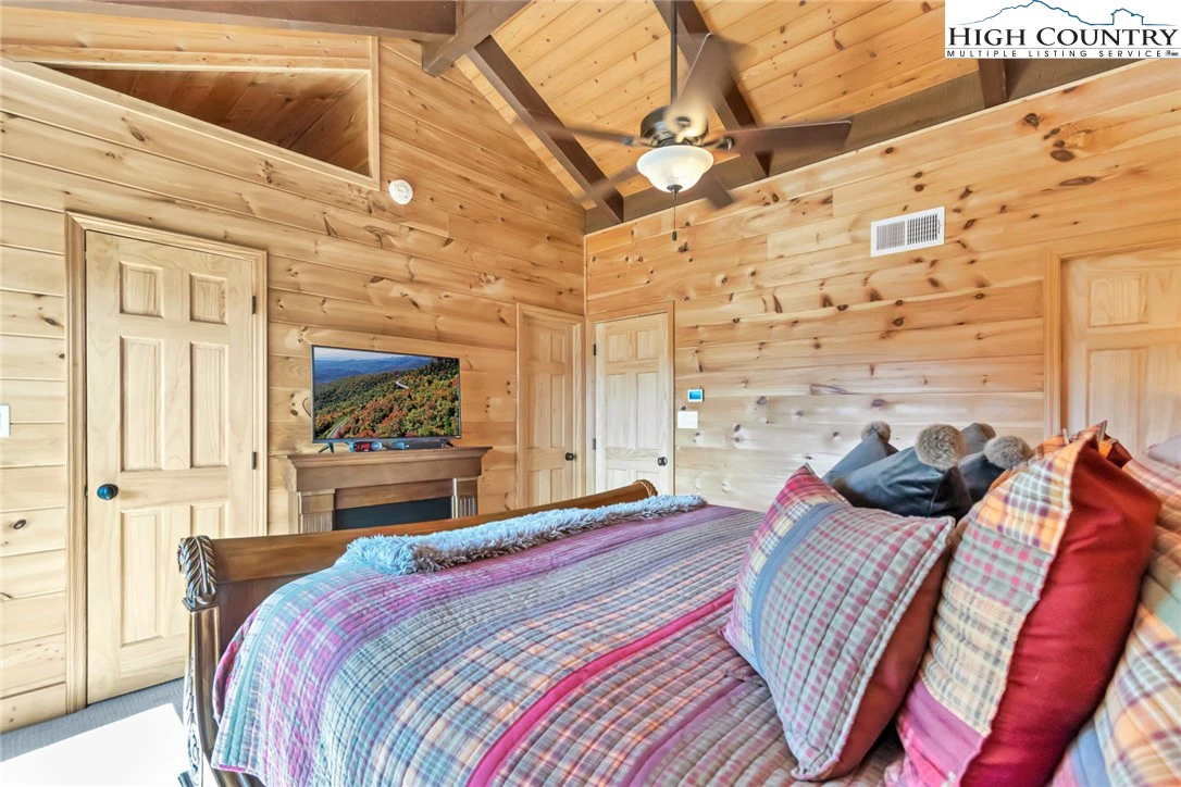 Image number 7 for the current listing