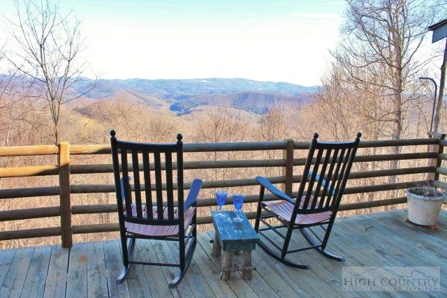 Image number 2 for the current listing