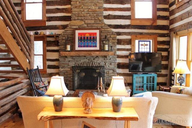 Image number 8 for the current listing