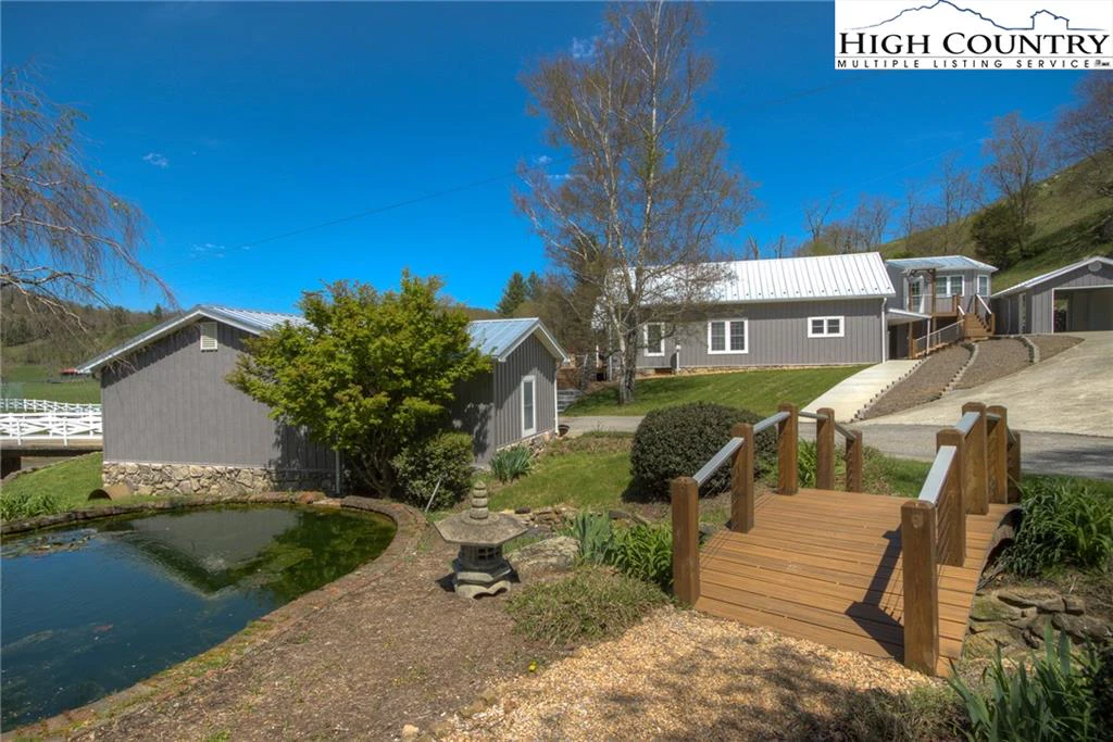 Image number 18 for the current listing