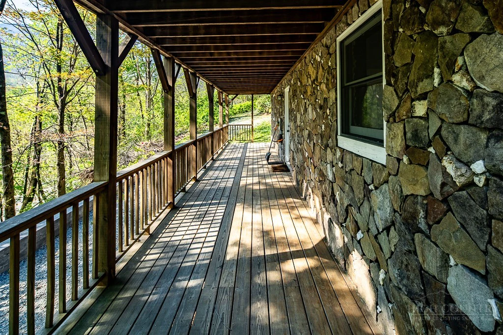 Image number 12 for the current listing