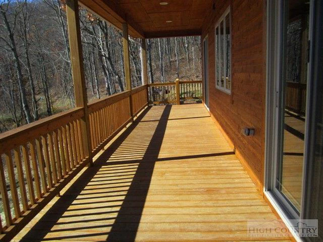 Image number 12 for the current listing
