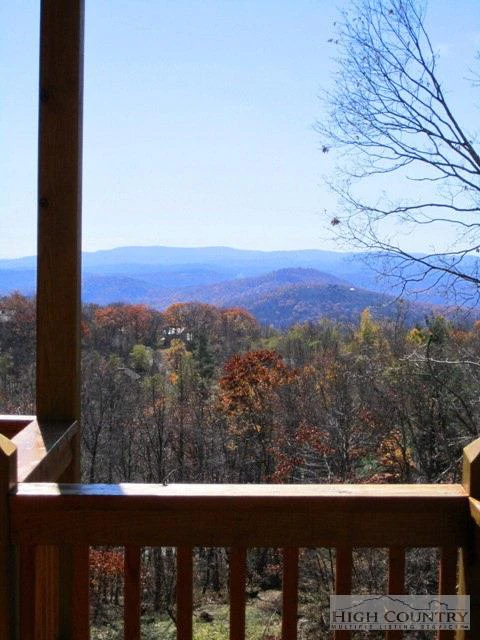 Image number 15 for the current listing