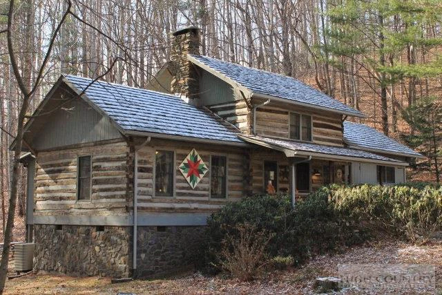 Image number 1 for the current listing