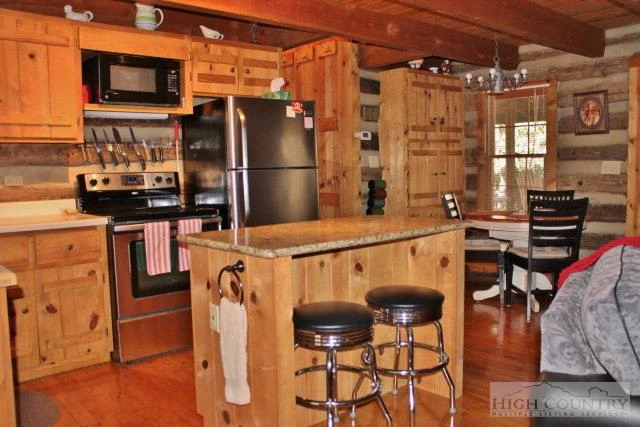 Image number 6 for the current listing
