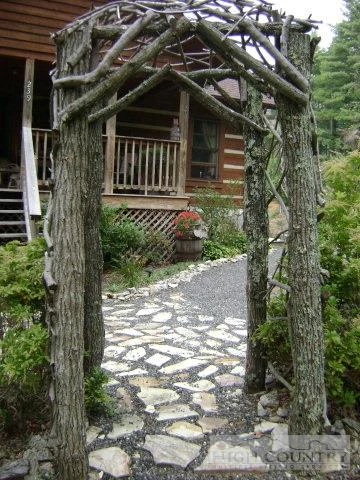 Image number 4 for the current listing