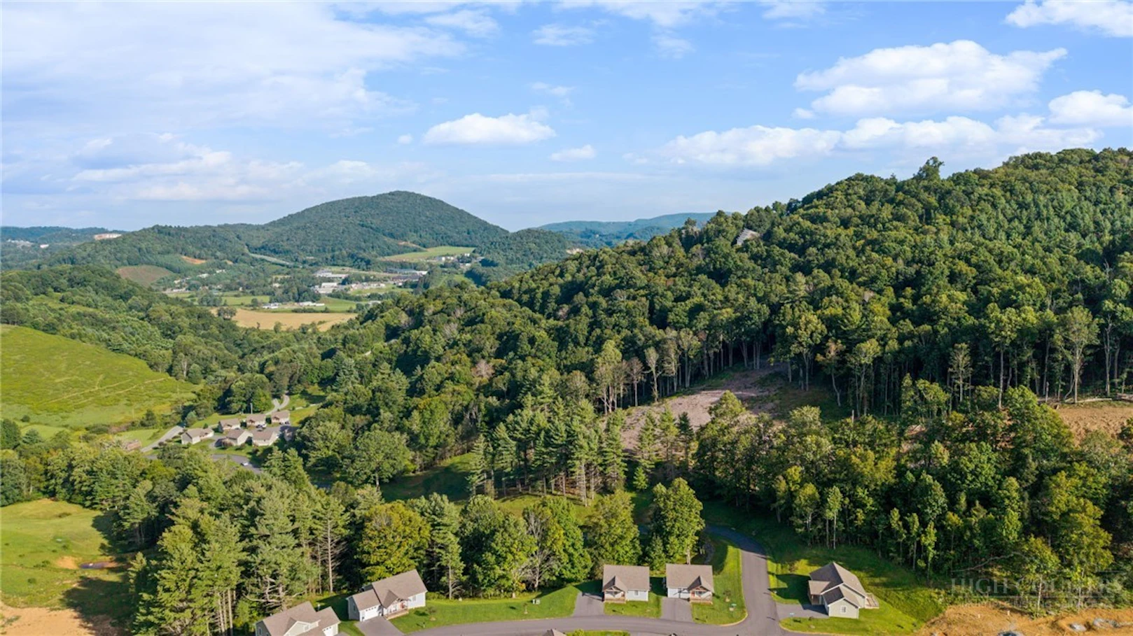 Image number 8 for the current listing