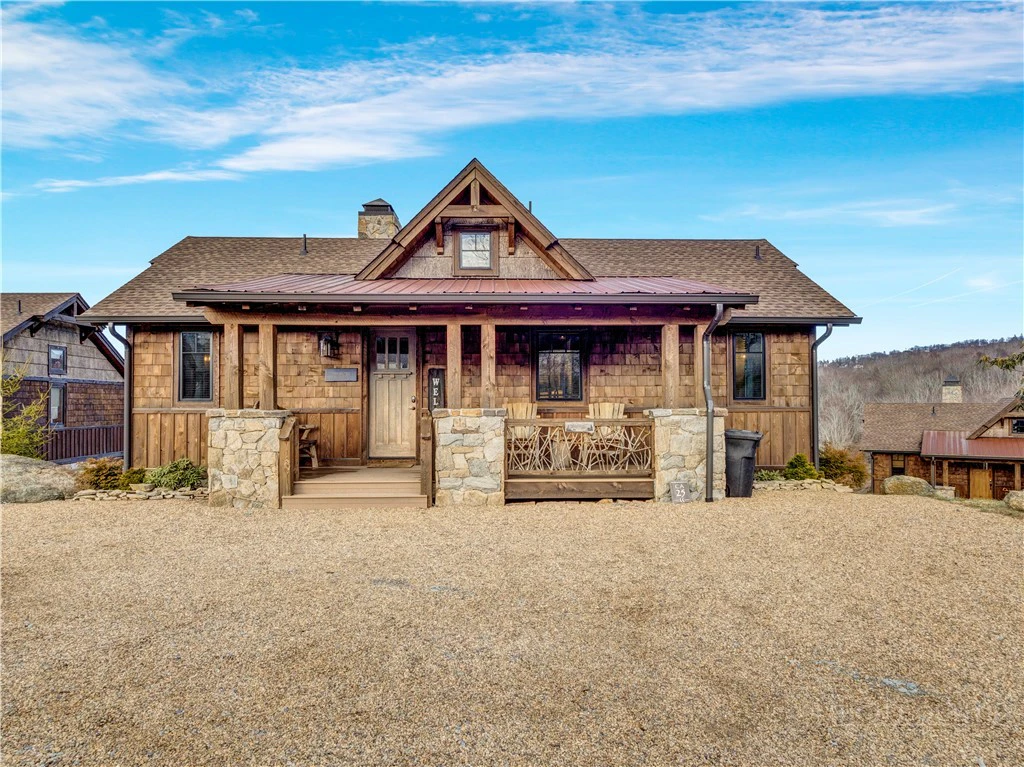 Image number 22 for the current listing