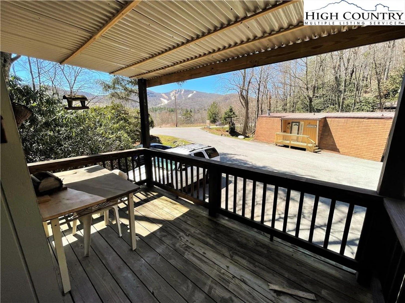Image number 3 for the current listing