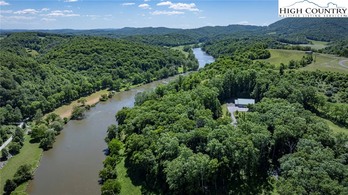 Image number 1 for the current listing