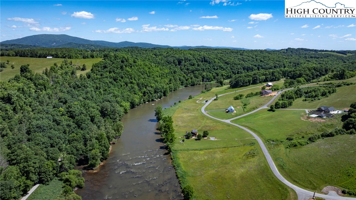 Image number 6 for the current listing
