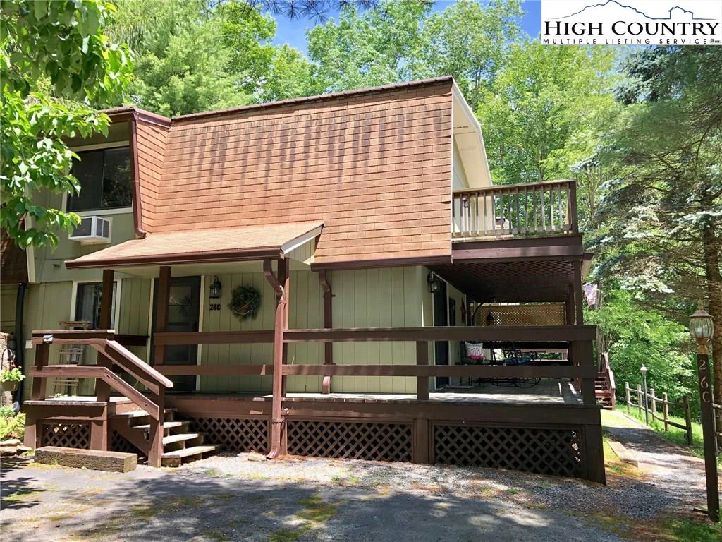 Image number 1 for the current listing
