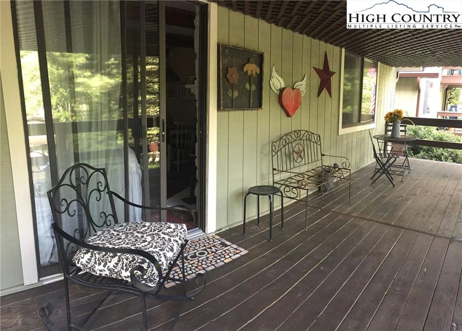 Image number 10 for the current listing