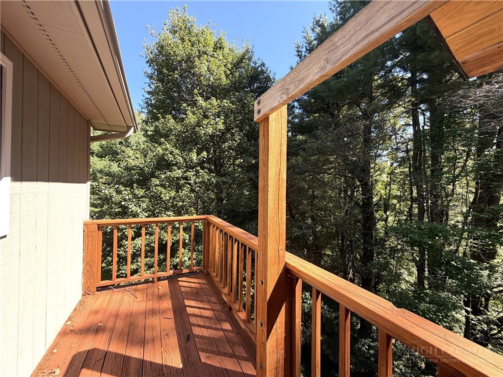Image number 18 for the current listing