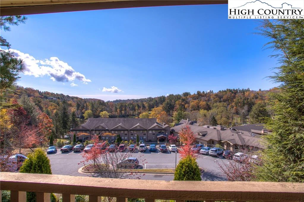 Image number 12 for the current listing
