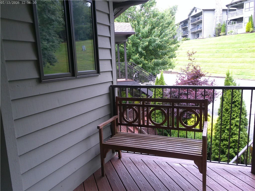 Image number 2 for the current listing