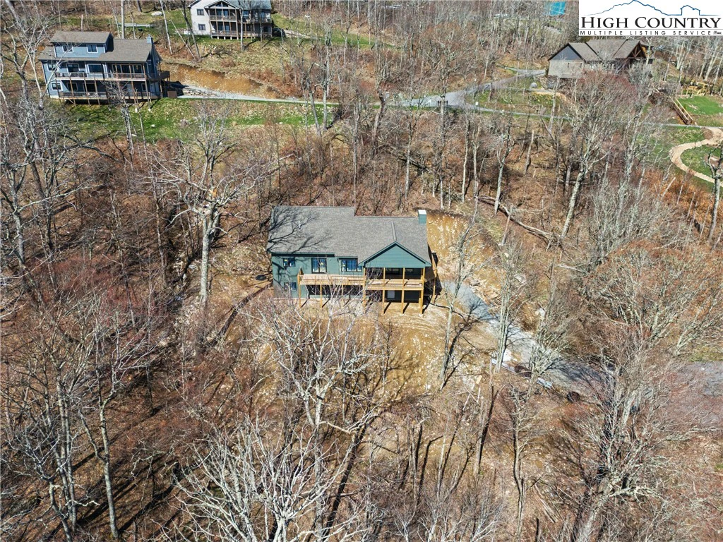 Image number 16 for the current listing