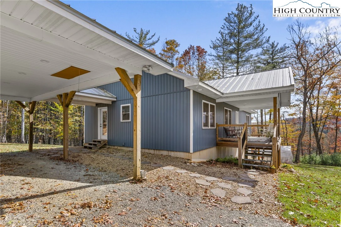 Image number 2 for the current listing