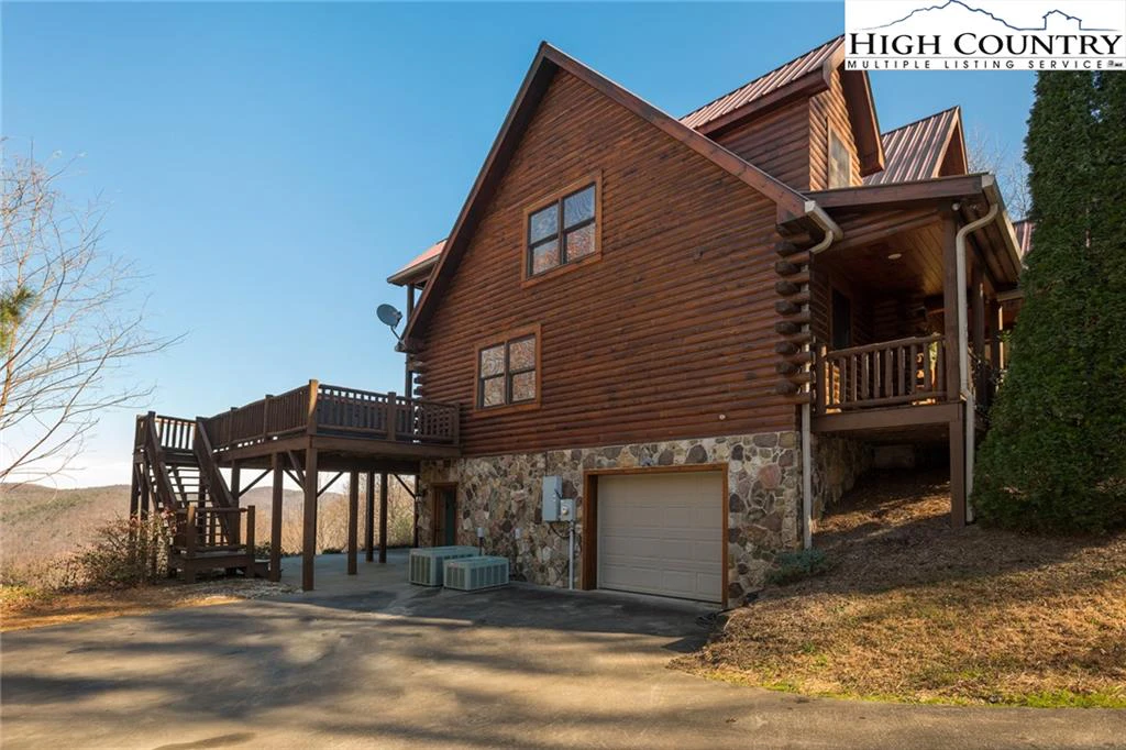 Image number 4 for the current listing