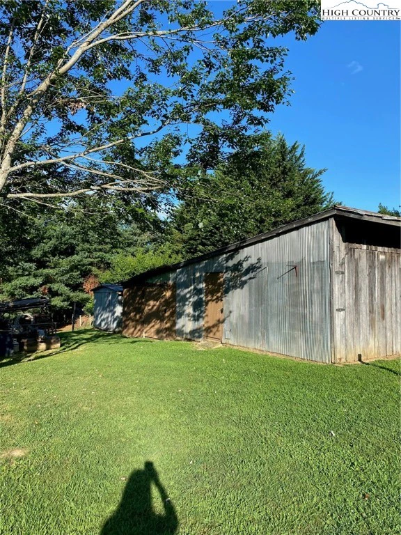 Image number 6 for the current listing