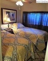 Image number 9 for the current listing