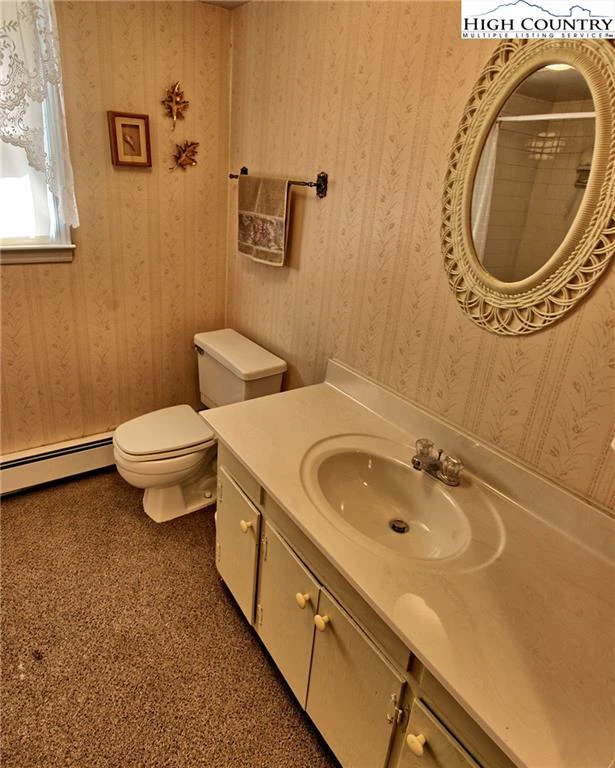 Image number 3 for the current listing