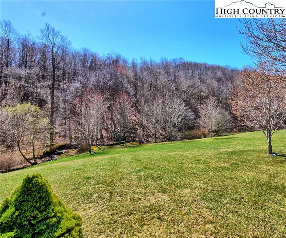 Image number 18 for the current listing