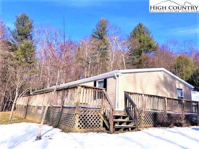Image number 1 for the current listing