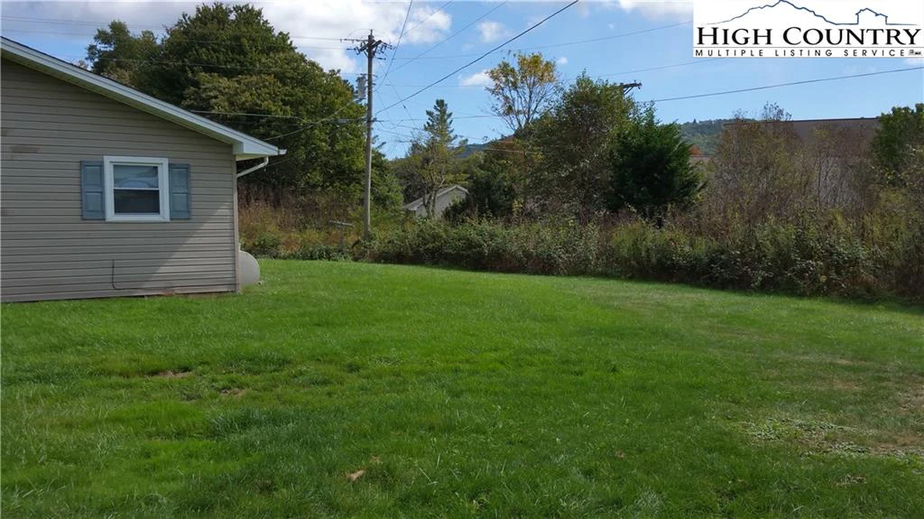 Image number 9 for the current listing