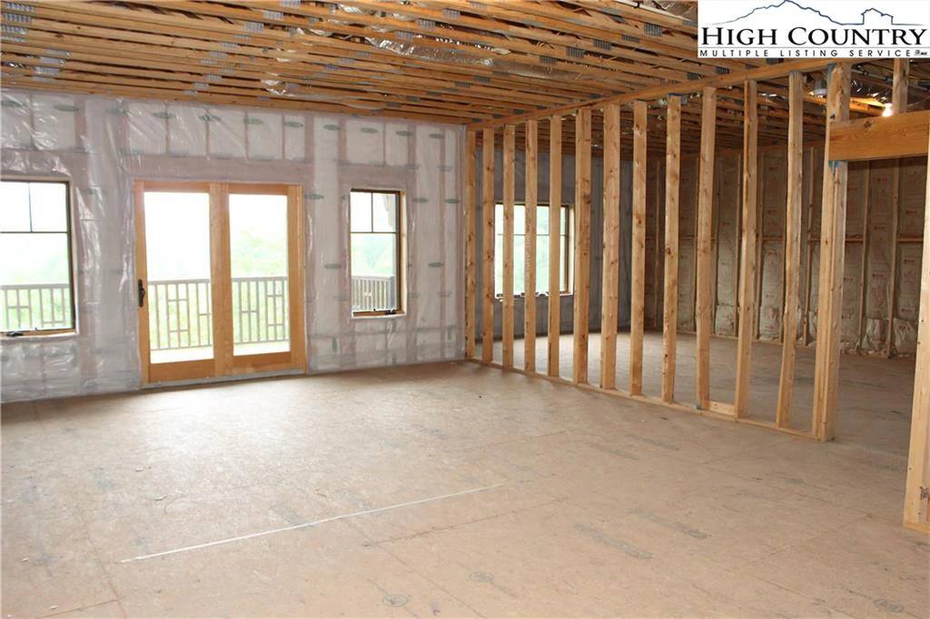 Image number 7 for the current listing