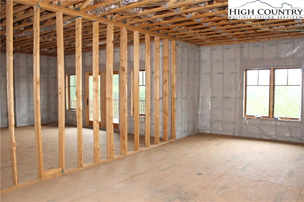 Image number 6 for the current listing