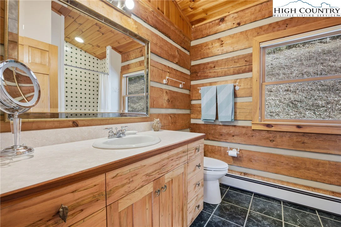 Image number 6 for the current listing