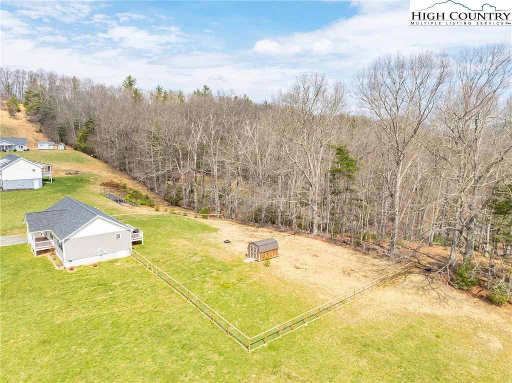Image number 12 for the current listing
