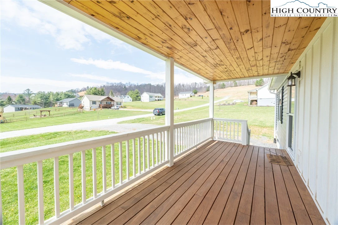Image number 6 for the current listing